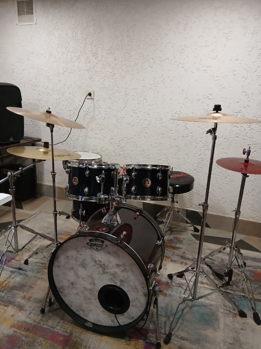 Music Point Гараж, репточка